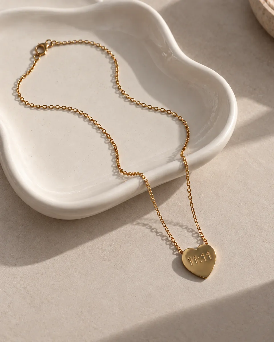 Minimal 11:11 heart chain 3